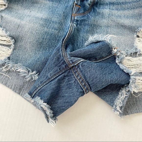 GOOD AMERICAN High Waist Denim Shorts - Picture 8 of 8